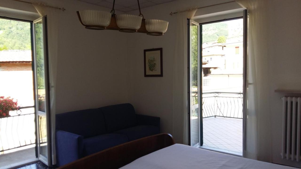 B & B Abbadia Monesiglio Exteriör bild